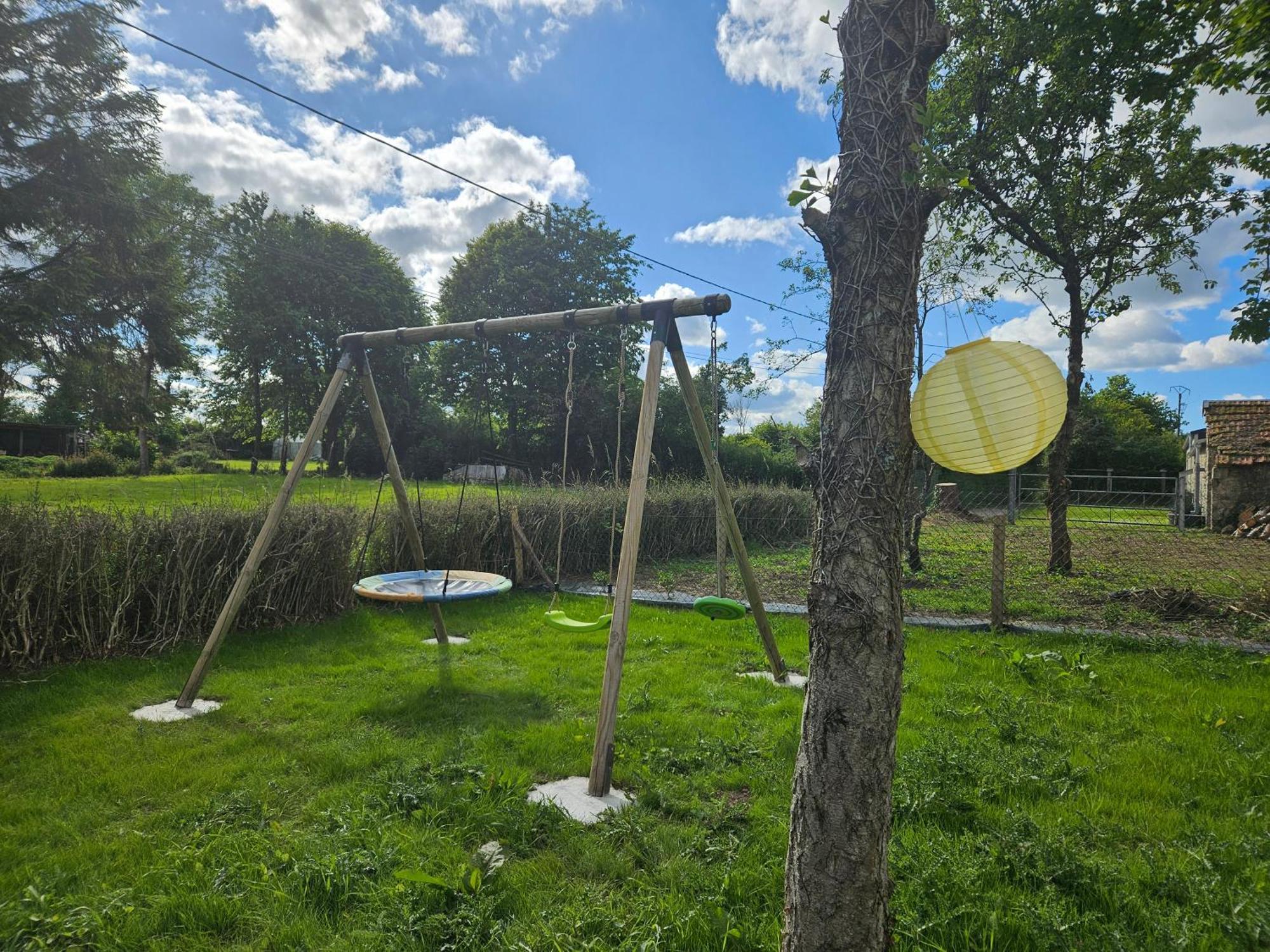 L'Escapade, Maison De Campagne Etienville المظهر الخارجي الصورة